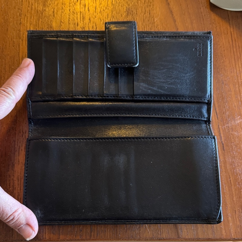Gucci Black Canvas with Gold Hardware Luxury Wallet - Picture 6 of 9
